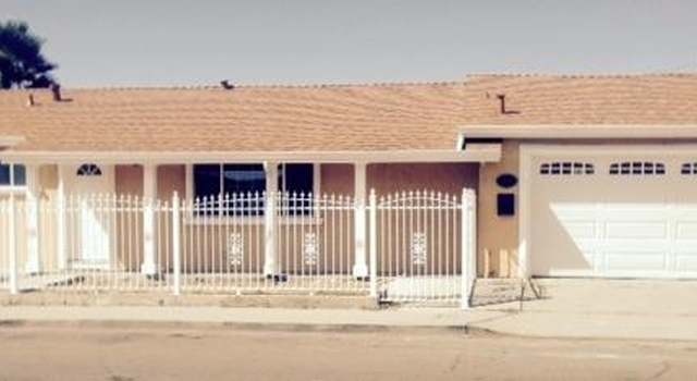 Photo of 381 Shepherd Ave, Hayward, CA 94544