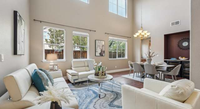 Photo of 632 S Comunidad St, Mountain House, CA 95391