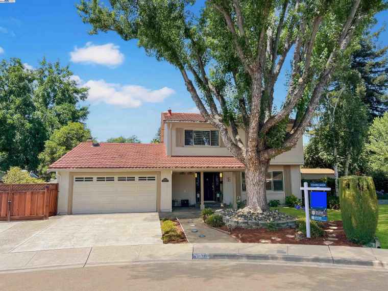 Photo of 2670 Corte Elena Pleasanton, CA 94566