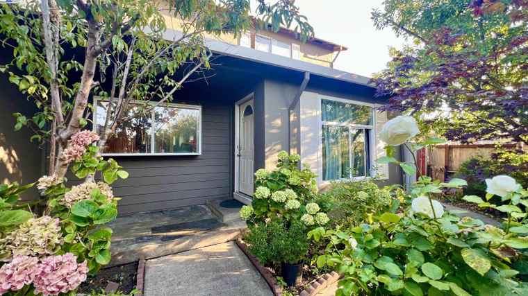 Photo of 1950 Randy St San Leandro, CA 94579