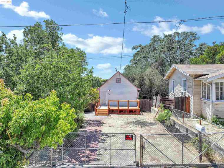 Photo of 708 H St Antioch, CA 94509