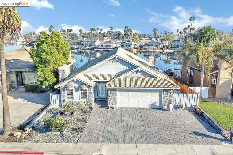 Photo of 1425 Discovery Bay Blvd Discovery Bay, CA 94505