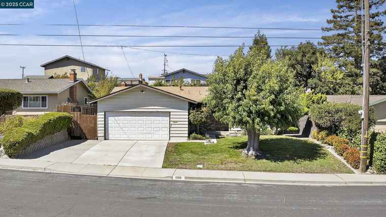 Photo of 1200 Bay View Farm Rd Pinole, CA 94564