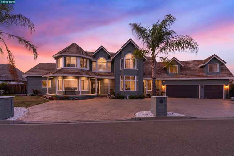 Photo of 4303 Silverado Dr Oakley, CA 94561