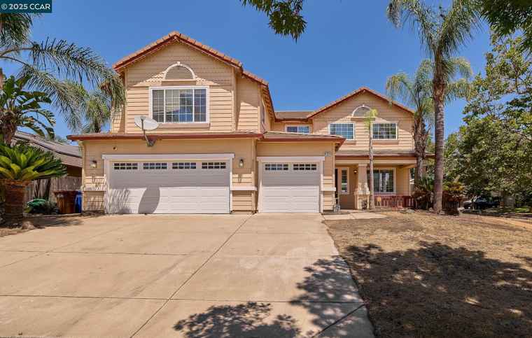Photo of 401 Pinenut St Oakley, CA 94561