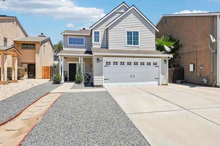 Photo of 2084 Springbrook Ct Oakley, CA 94561