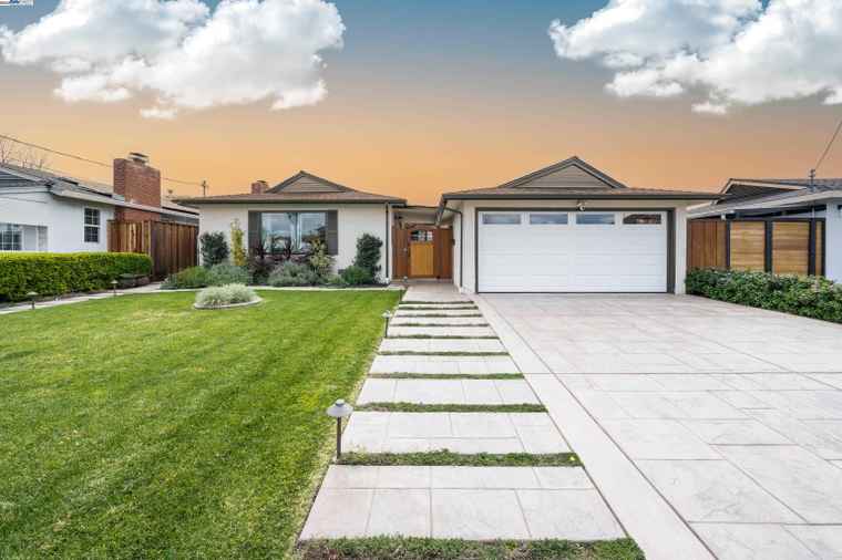 Photo of 1338 Thais Ln Hayward, CA 94544