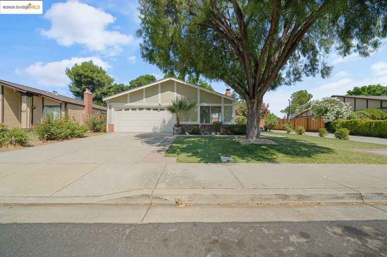 Photo of 4148 Redwood Rd Livermore, CA 94551