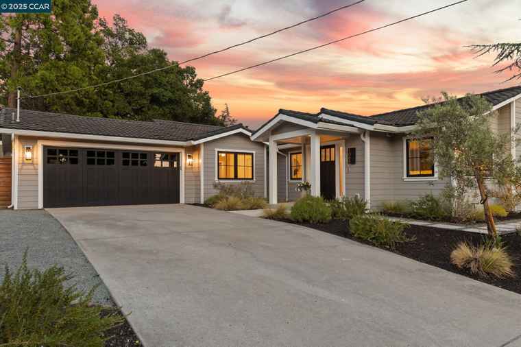 Photo of 1088 Sierra Vista Way Lafayette, CA 94549