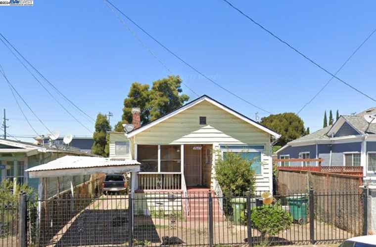 Photo of 2023 92nd Ave Oakland, CA 94603