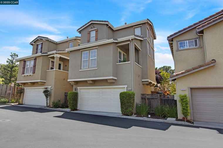 Photo of 5349 Eagle Ct Richmond, CA 94806
