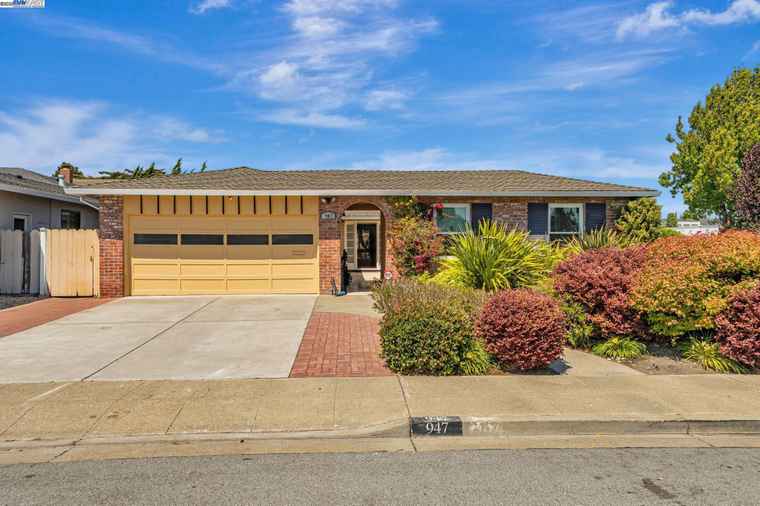 Photo of 947 Crane Ave Foster City, CA 94404