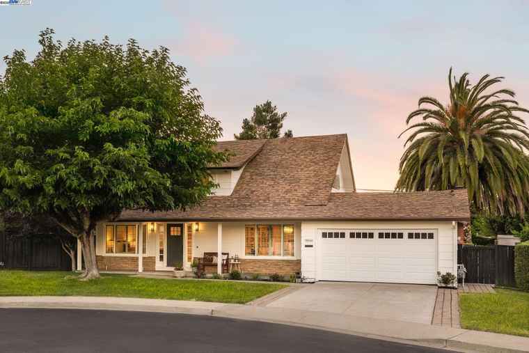 Photo of 11640 Luna Ct Dublin, CA 94568