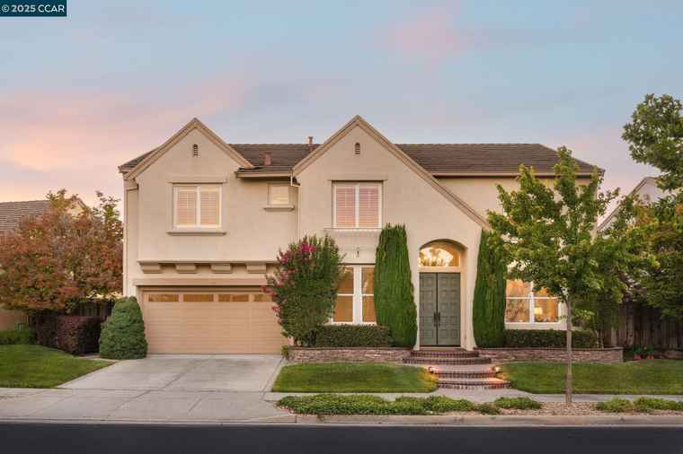 Photo of 9356 Mediar Dr San Ramon, CA 94582