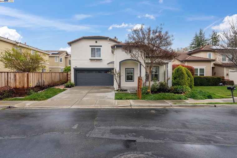 Photo of 5089 Winterbrook Ave Dublin, CA 94568