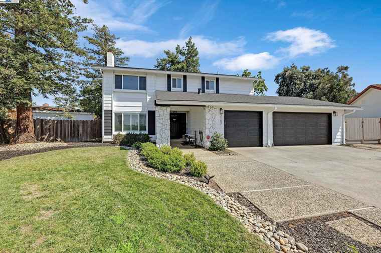 Photo of 2157 Farmington Pl Livermore, CA 94550