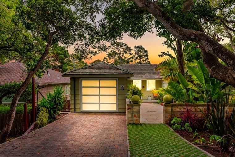 Photo of 7th 2sw Forest Ave Carmel, CA 93921