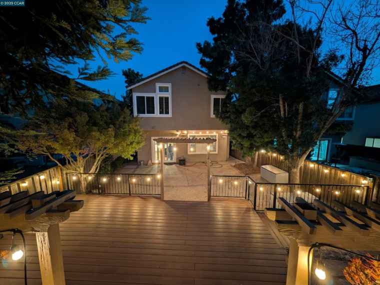 Photo of 122 Claremont Crest Ct San Ramon, CA 94583