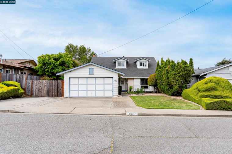 Photo of 969 Kilkenny Way Pinole, CA 94564