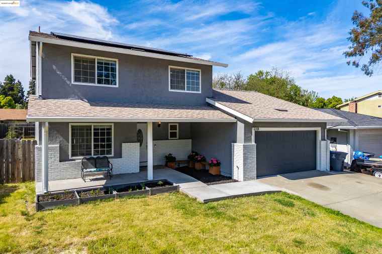 Photo of 119 Mesa Ct Vacaville, CA 95687