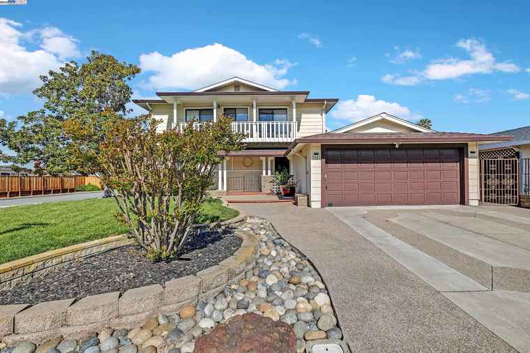 Photo of 5645 Lemke Pl Fremont, CA 94538