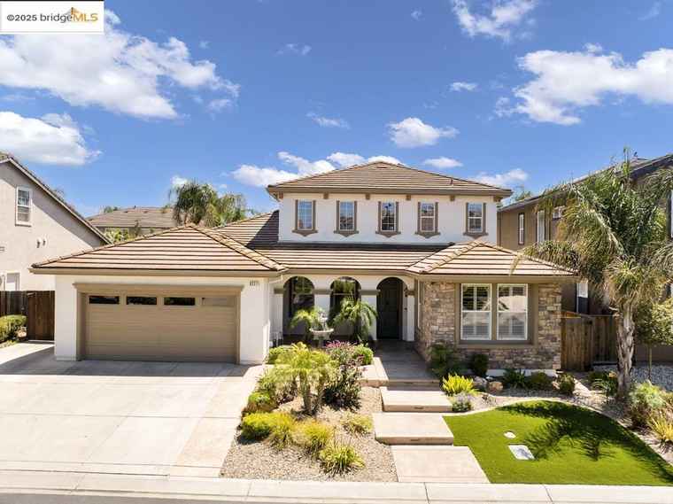 Photo of 6327 Crystal Springs Cir Discovery Bay, CA 94505