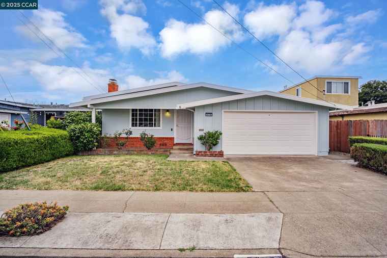 Photo of 520 Celia St Hayward, CA 94544
