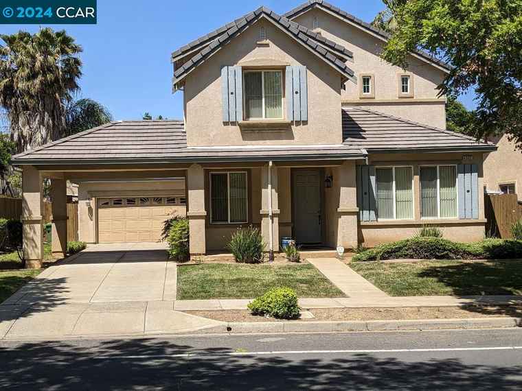 Photo of 4531 4531 Carnegie Ln Brentwood, CA 94513