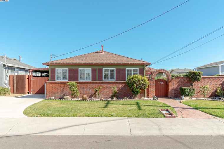 Photo of 1226 Butler Ave San Leandro, CA 94579