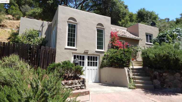 Photo of 0108 Green St Martinez, CA 94553