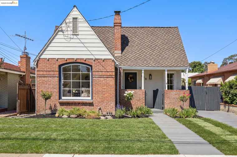 Photo of 918 Estudillo Ave San Leandro, CA 94577