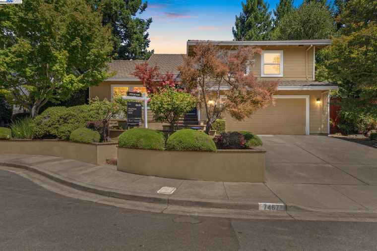 Photo of 7467 Sundrop Ct Pleasanton, CA 94588
