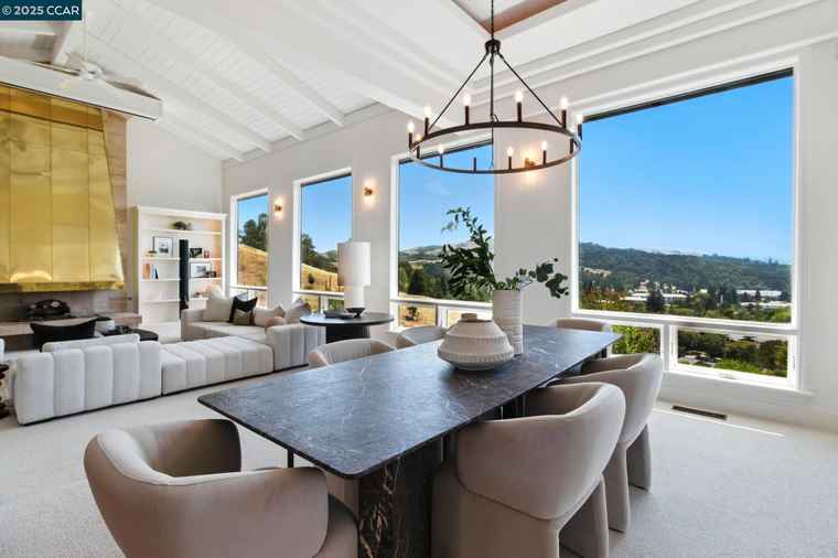 Photo of 1960 Joseph Dr Moraga, CA 94556