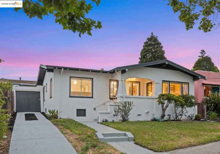 Photo of 1445 Marin Ave Albany, CA 94706