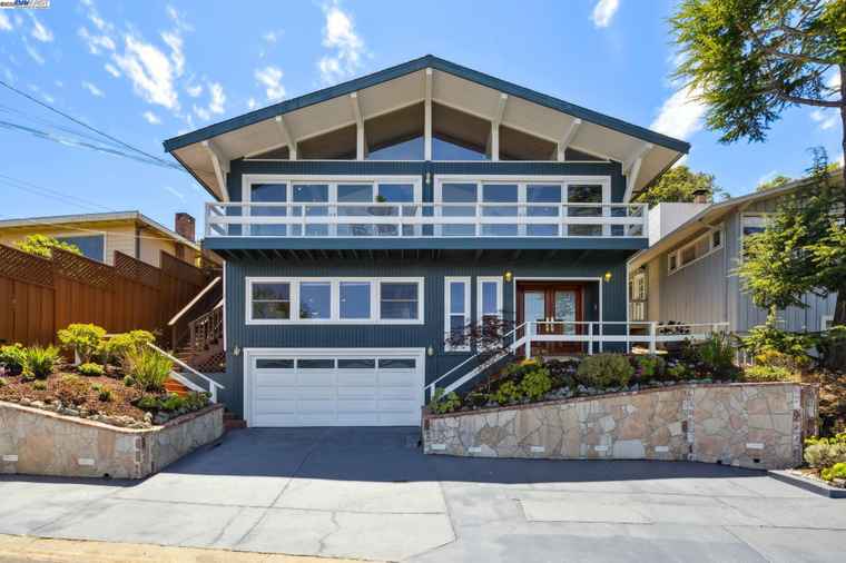 Photo of 2140 Pullman Ave Belmont, CA 94002