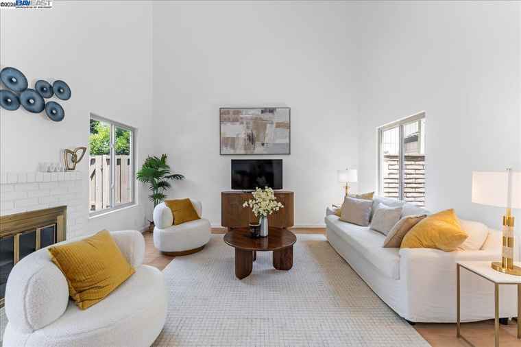 Photo of 2427 South Dr Santa Clara, CA 95051