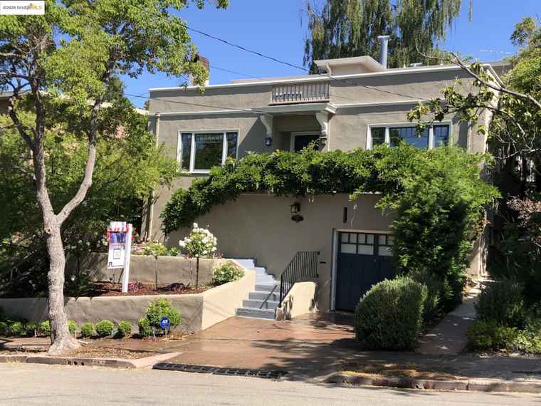 Photo of 169 Ronada Ave Piedmont, CA 94611