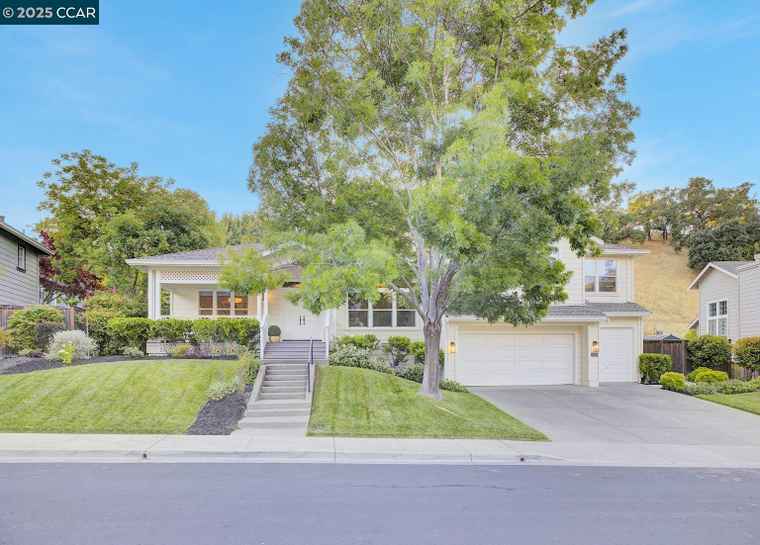 Photo of 115 Shadewell Dr Danville, CA 94506