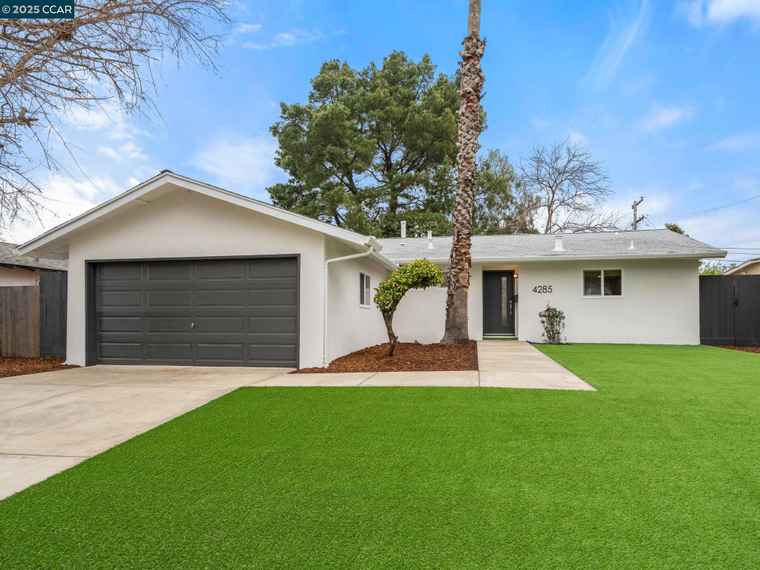 Photo of 4285 Carter Ct Concord, CA 94521
