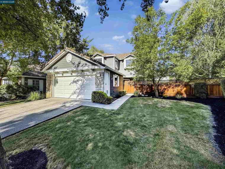 Photo of 5 Stuart Pl Danville, CA 94526