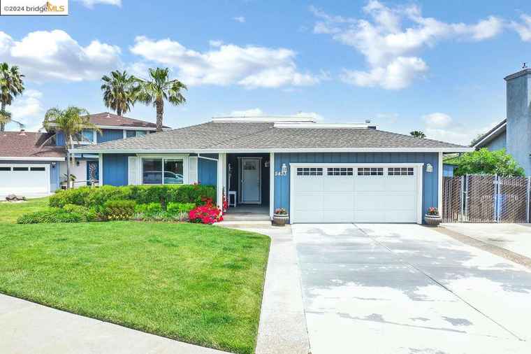 Photo of 5433 Drakes Ct Discovery Bay, CA 94505
