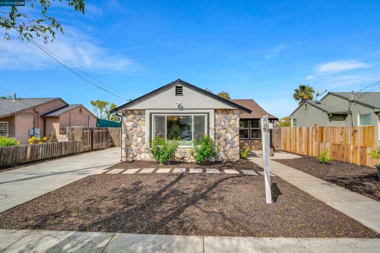 Photo of 50 Atherton Ave Pittsburg, CA 94565