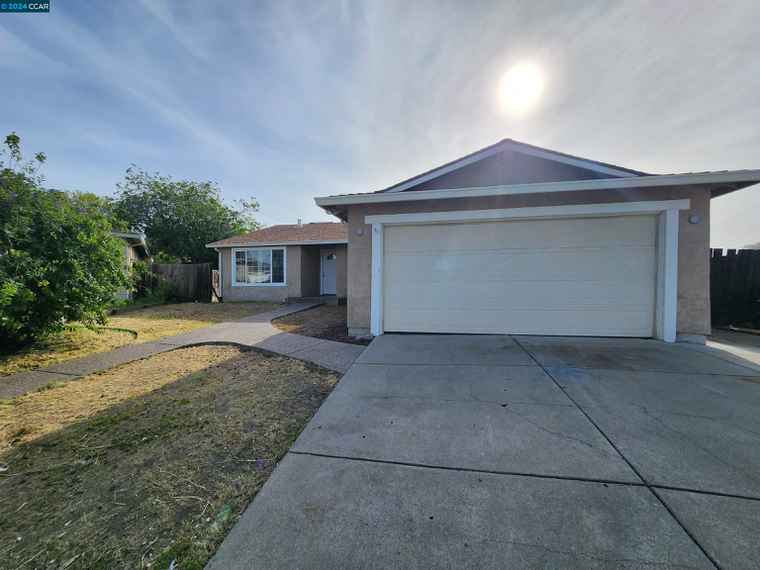 Photo of 3800 Briarcliff Dr Pittsburg, CA 94565