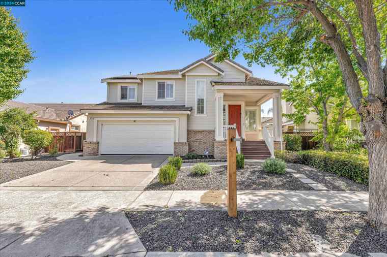 Photo of 970 Country Glen Ln Brentwood, CA 94513