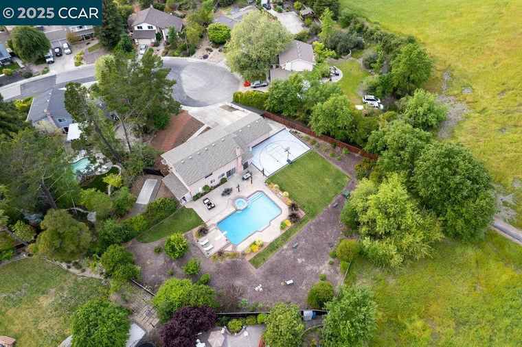 Photo of 316 Zamora Pl Danville, CA 94526