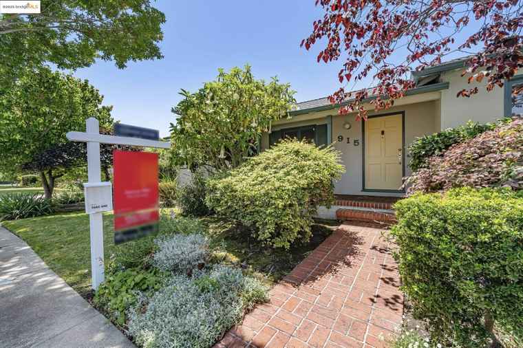 Photo of 915 Ramona Way San Leandro, CA 94577