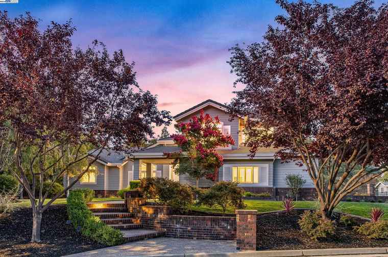 Photo of 1398 Benedict Ct Pleasanton, CA 94566