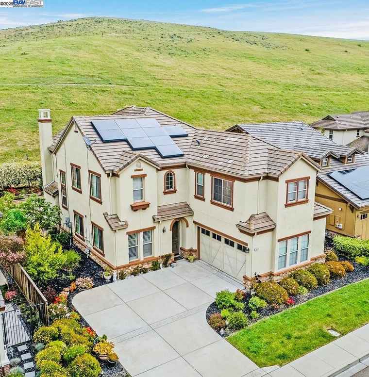 Photo of 7829 Ridgeline Pl Dublin, CA 94568