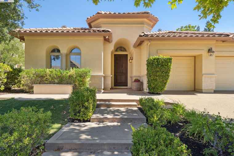 Photo of 2147 Pomezia Ct Pleasanton, CA 94566