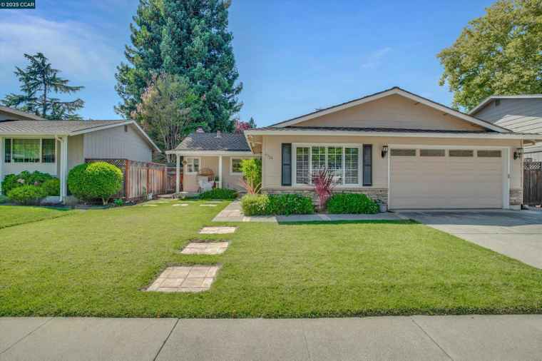 Photo of 4504 Muirwood Dr Pleasanton, CA 94588